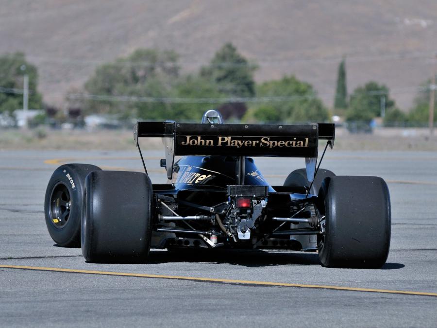  Lotus 95T 1984 года  (фото 2 из 13)